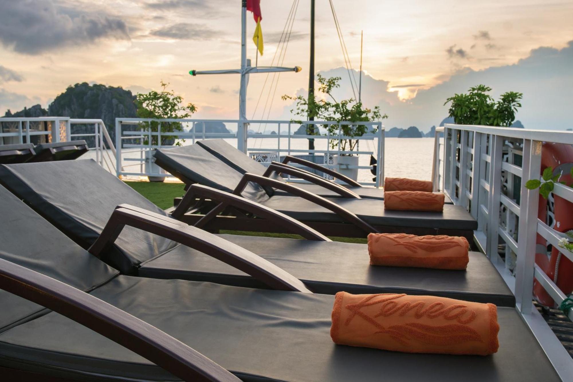 Renea Cruises Halong Otel Ha Long Dış mekan fotoğraf