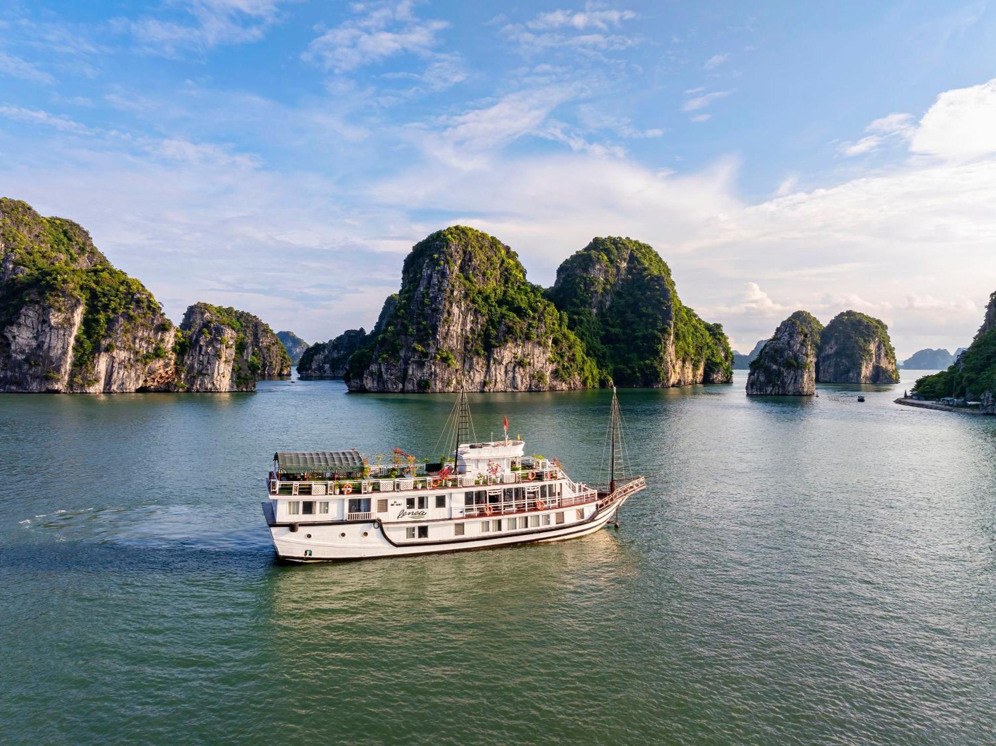 Renea Cruises Halong Otel Ha Long Dış mekan fotoğraf