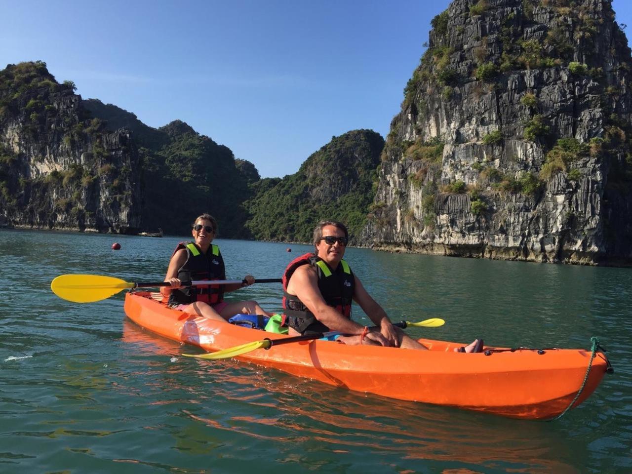 Renea Cruises Halong Otel Ha Long Dış mekan fotoğraf