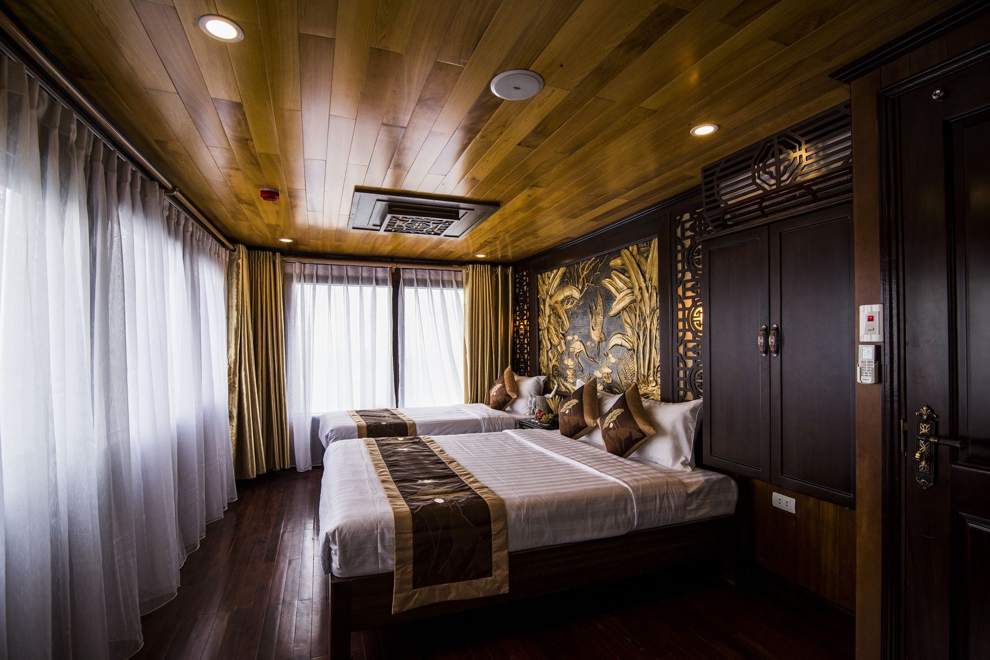 Renea Cruises Halong Otel Ha Long Dış mekan fotoğraf